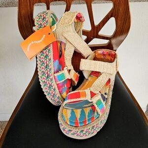 Farm Rio Colorful Toucans Tropical African Flatform Raffia Velcro Sandal NWT
